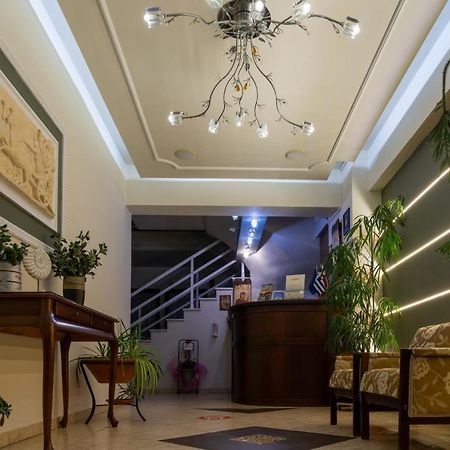 Rea Hotel Paralía エクステリア 写真